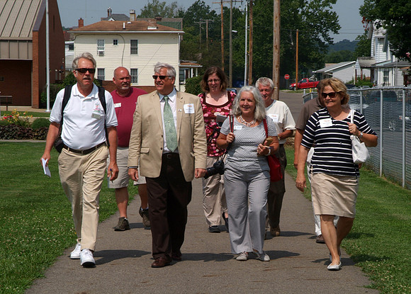 070814 COS Coshocton in Bloom 3