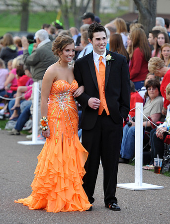 042813pr CTN RiverViewProm_3