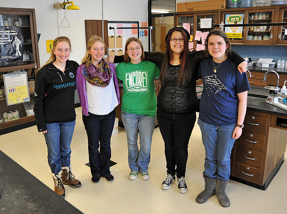 021715pr COS science bowl -1