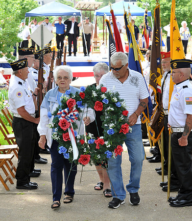 052615pr COS Memorial sevice-1