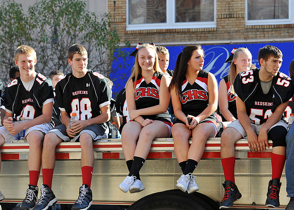 092714jr COS CHS HC Parade-2