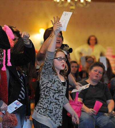 021113pr CTN quarterAuction-3
